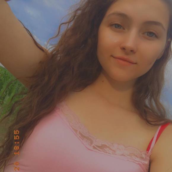 Meet your Posher, Destiny - Picture 1 of 1